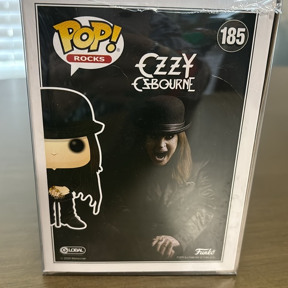 NWT Funko Pop Ozzy Osbourne Ordinary Man Figure 185 Hot Topic Exclusive Collect - Picture 2 of 5
